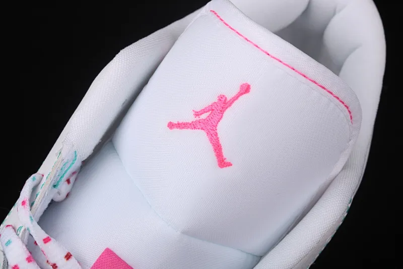 All categories Air Jordan Jordan series basketball shoes Air Jordan 1 Low Air Jordan 1 Low Shadow AJ1 Joe 1 pink line low-top cultural and leisure sports sneakers 554723-101